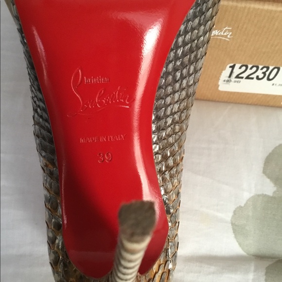 Authentic Christian Louboutin So Kate Python Pumps - Picture 6 of 8